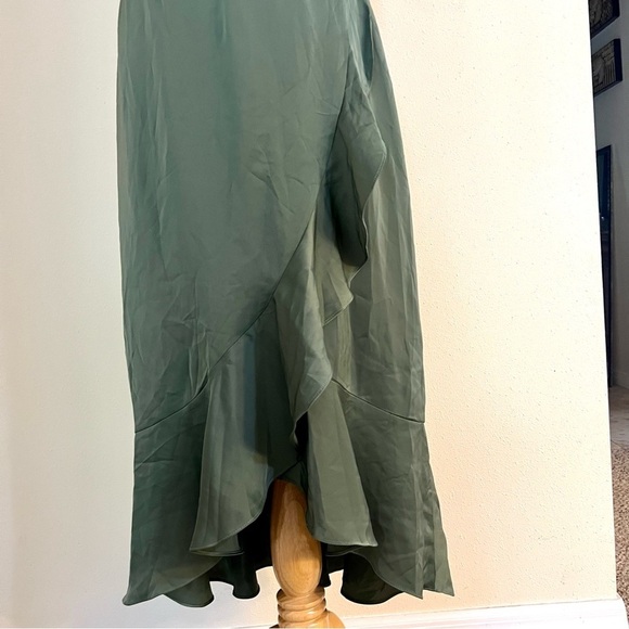 NWT KIRUNDO Women Satin Mock Neck Party Cocktail Midi Dress Wrap Ruffle size L - Picture 4 of 12